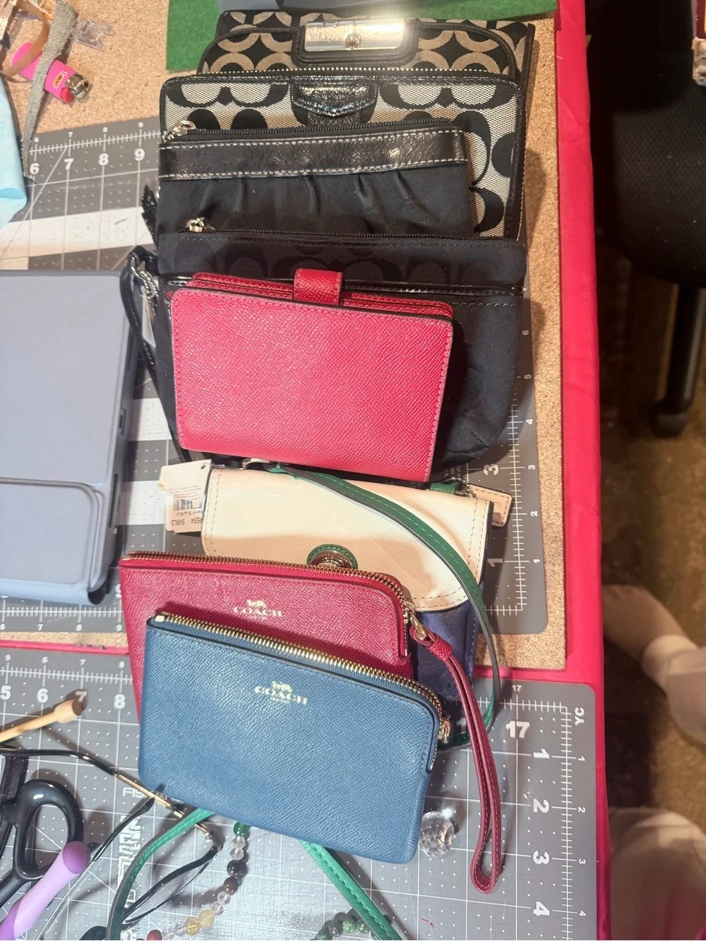 Coach bundle of 8 wallets. Please see pics. 2 are NWT 5 great condition 1 used - Picture 1 of 9